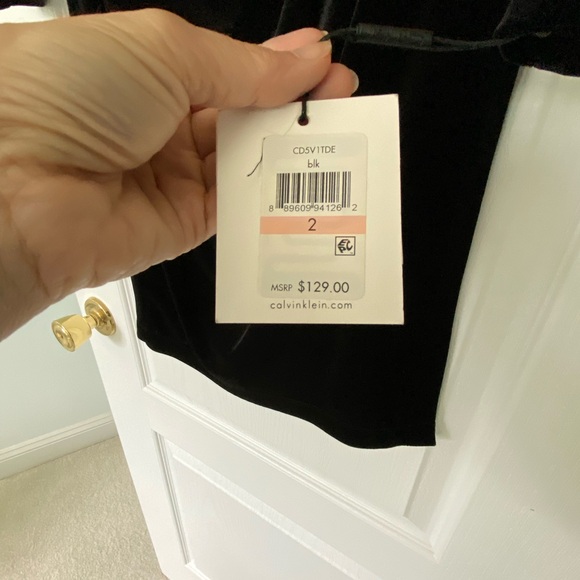 Calvin Klein size 2 dress - Picture 3 of 4